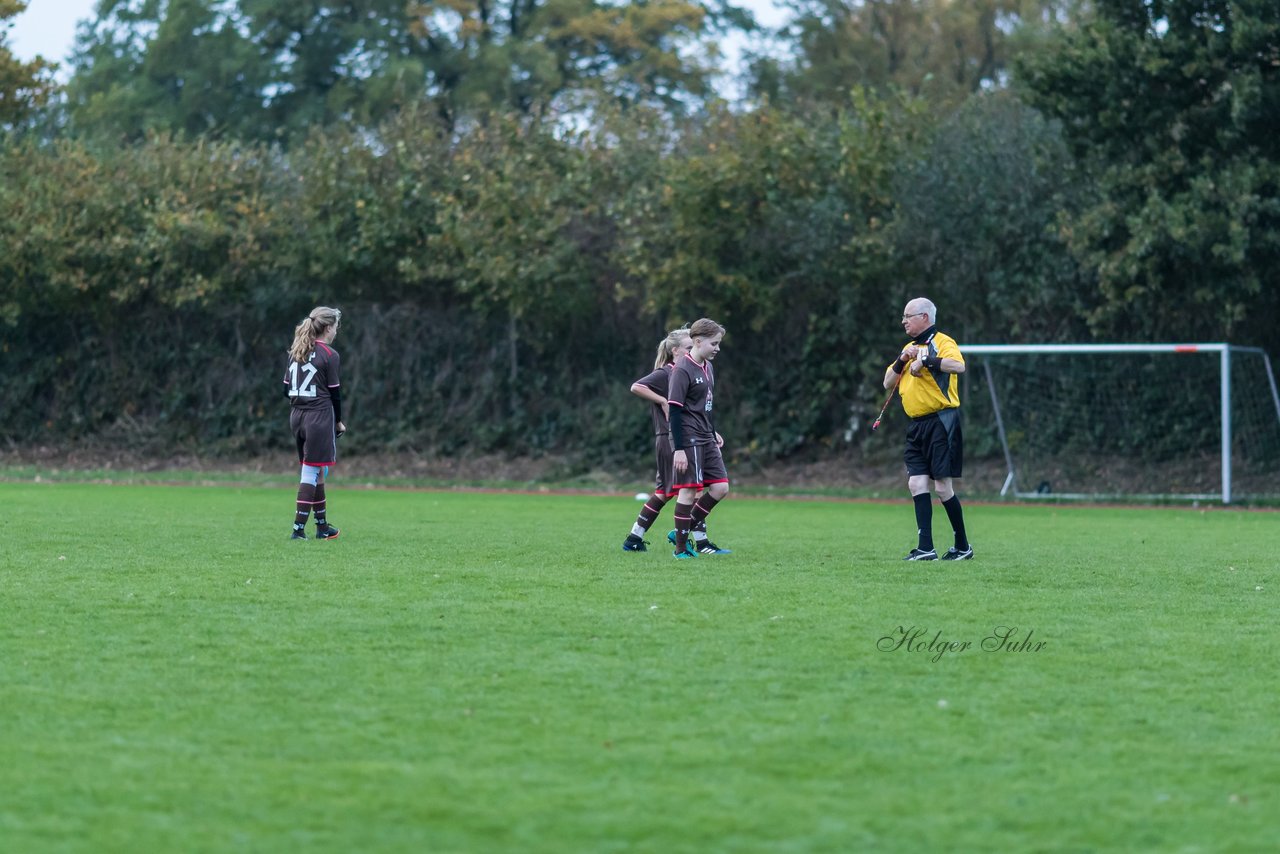 Bild 240 - C-Juniorinnen Halstenbek-Rellingen - St.Pauli : Ergebnis: 0:5